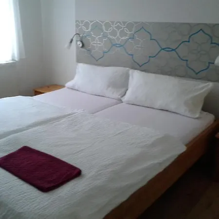 Janus Apartman Sárvár Chambre photo